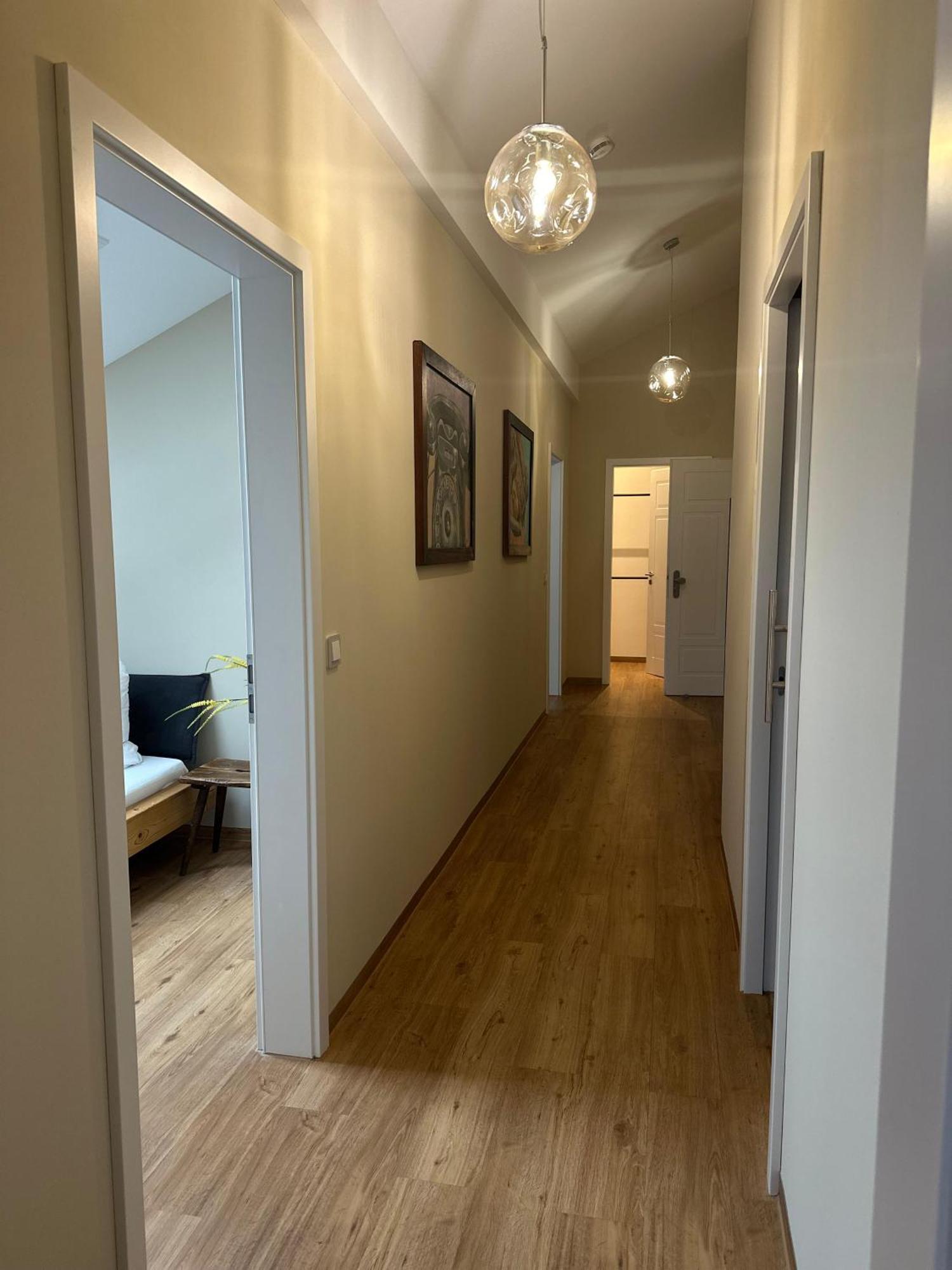 Vaicun Stays Luxury Apartments - Stilvolle Apartments Am Tegernsee غموند آم تيغرنسي المظهر الخارجي الصورة